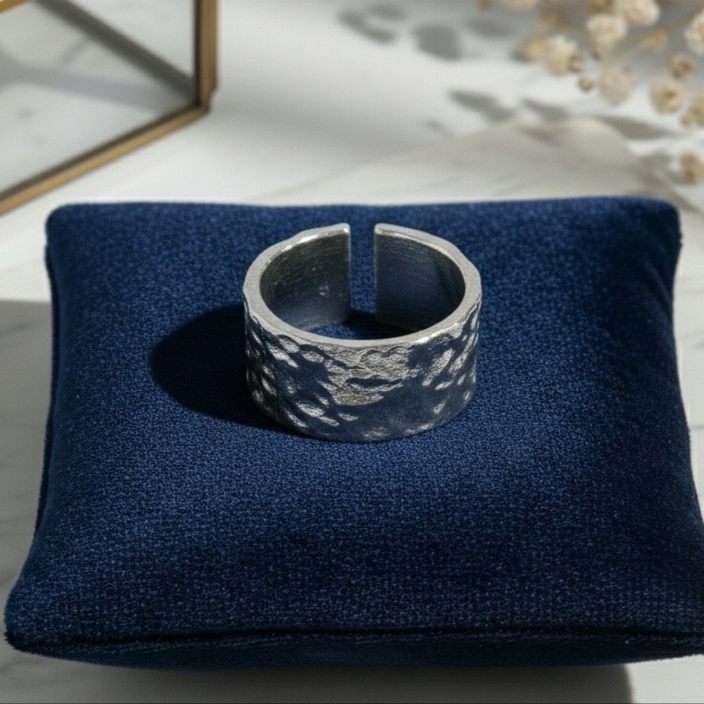 Silver Free Form Minimalist Ring
